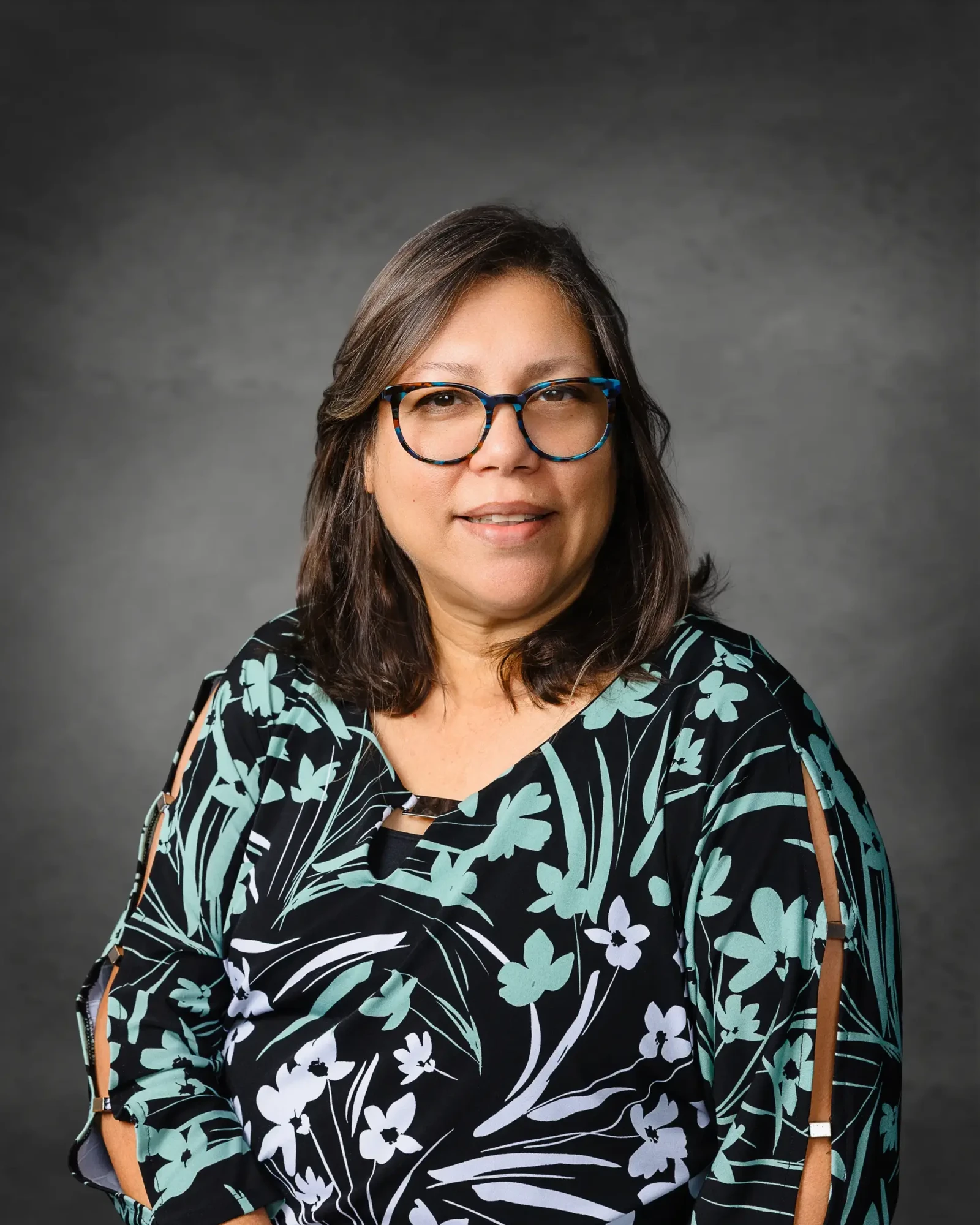 Ana-Irizarry-fifth-grade-Teacher-scaled__4x5