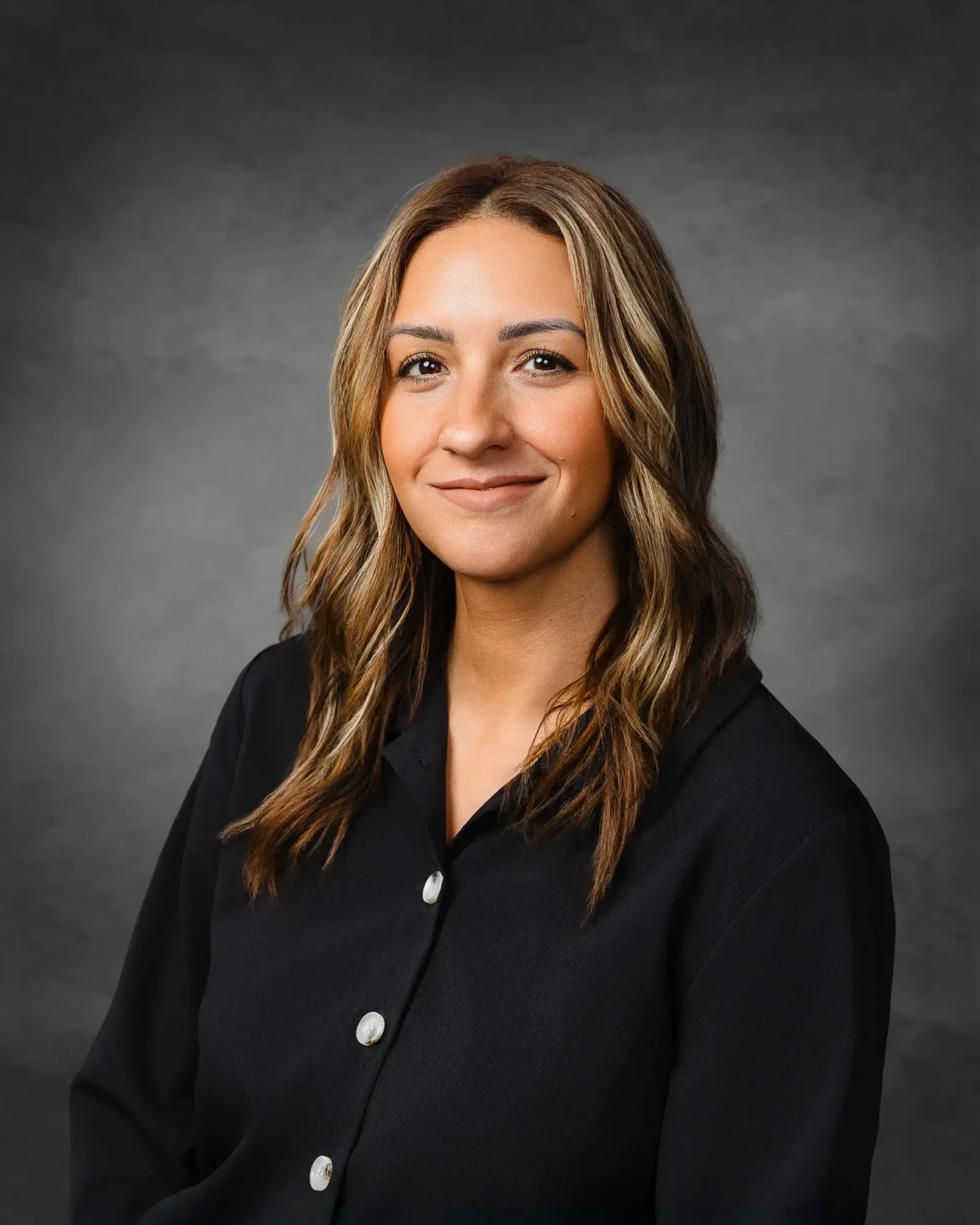 Delia-Mercado-Office-Manager-scaled__4x5